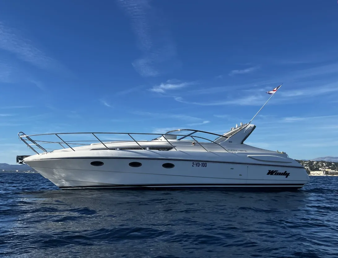 11.14m Cannes Windy 37 Grand Mistral Motor Yacht Hire