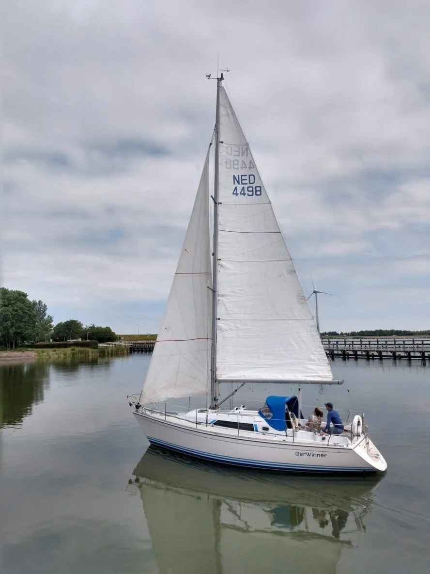 Rent a 9.5m Sailing Yacht Winner 9.50 in Enkhuizen