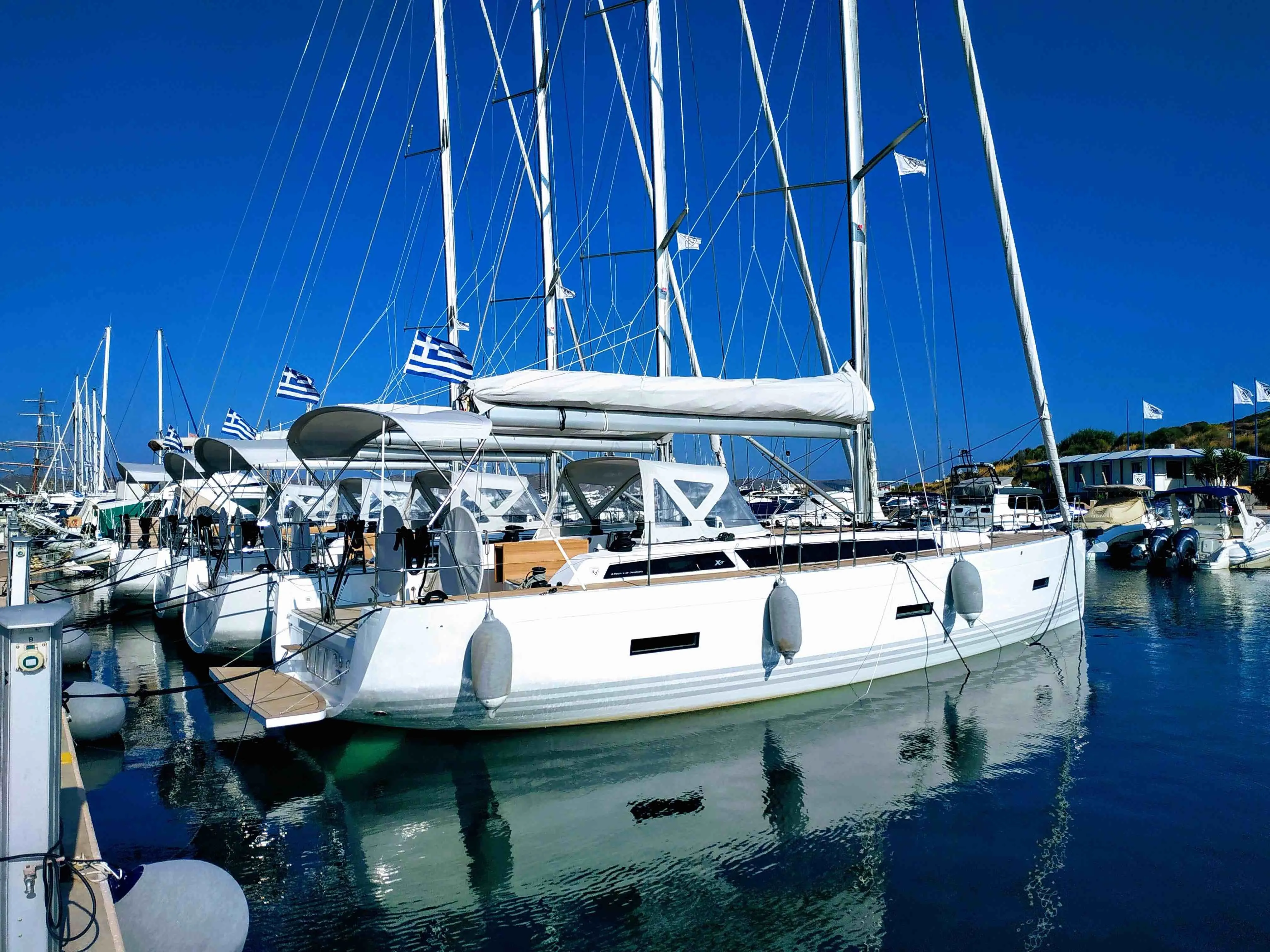 Athena Charterboot - 3
