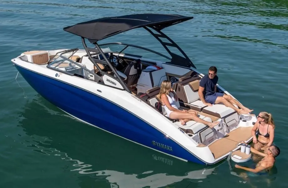 SE Bowrider Mietboot