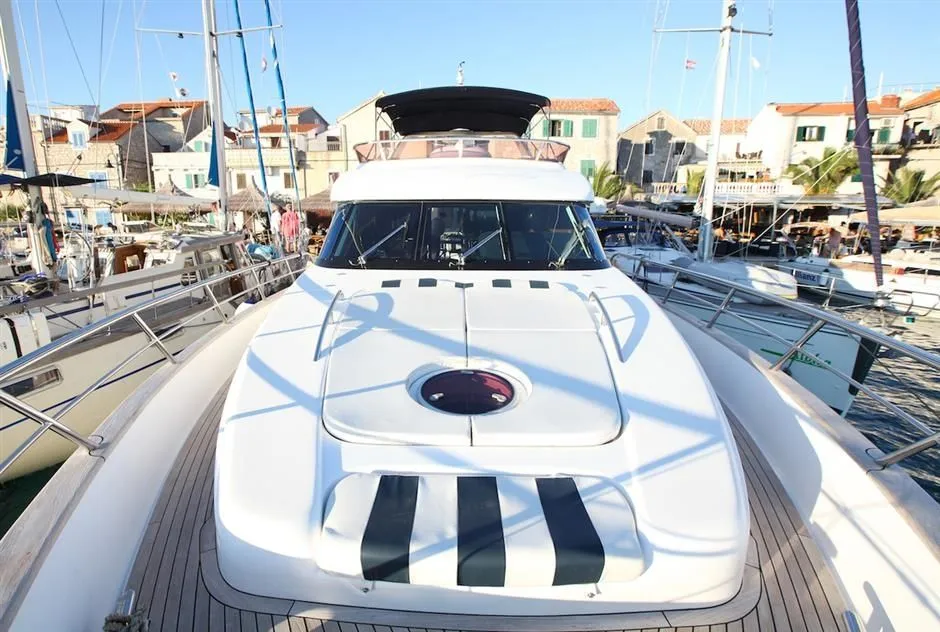 Mira Mare Charter Boat