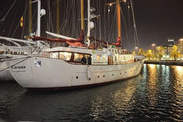 Southern Cross Charter Boat