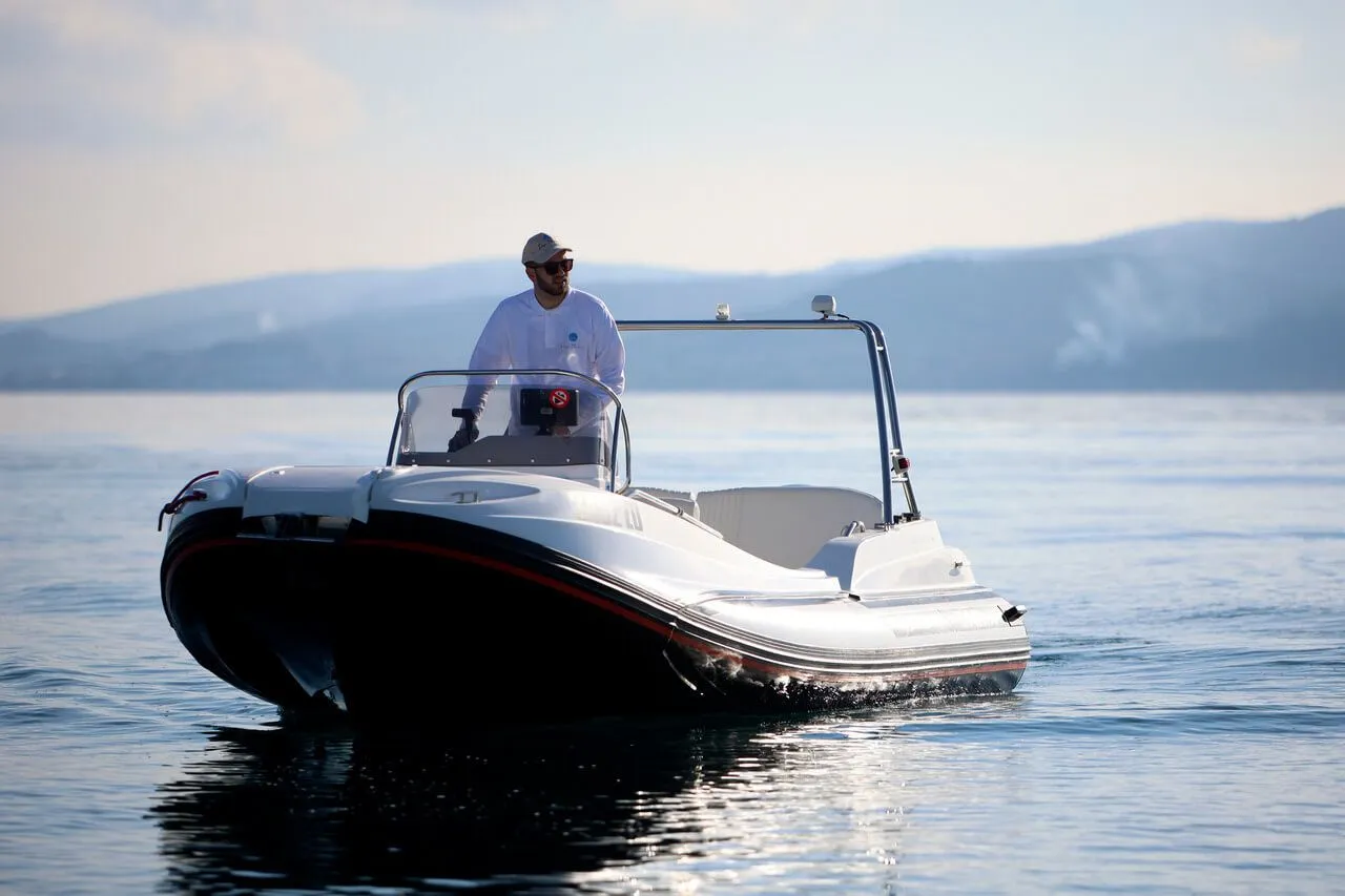 ZAR 57 Welldeck Charter Boat