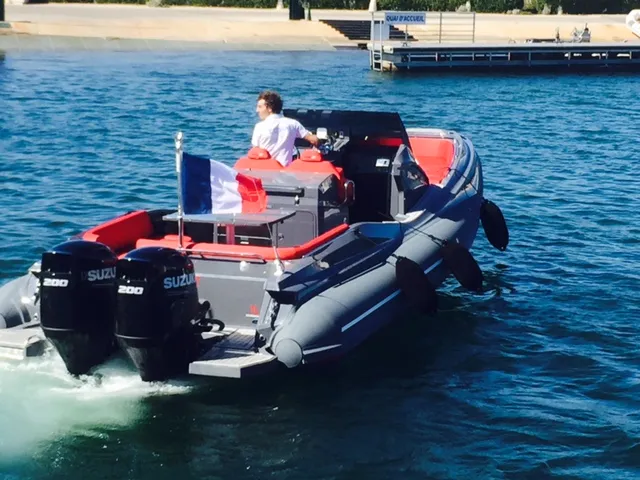 8.5m Grimaud Motor Boat Zar 85 Hire