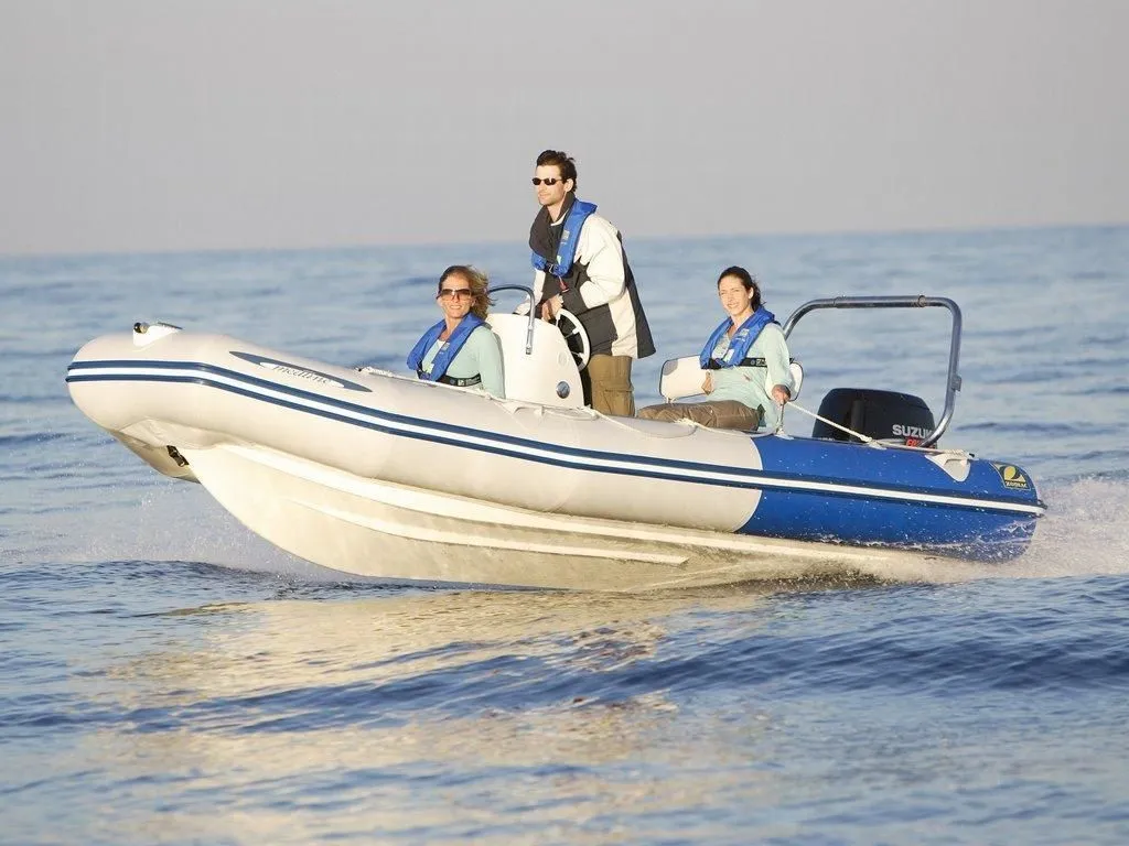Charter a 5m Boat in Calvi