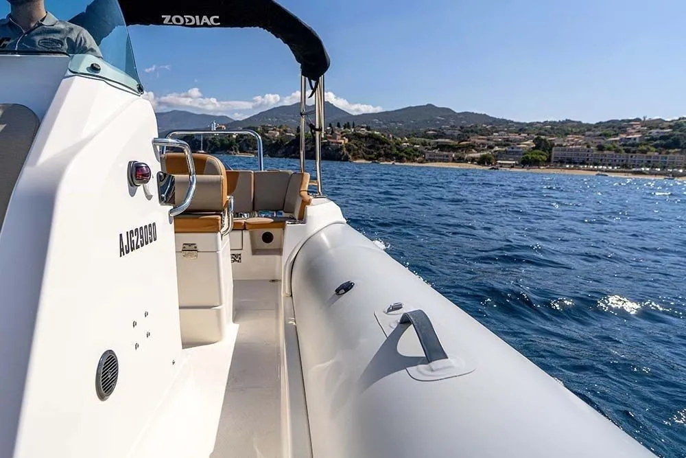 Ghjulia Charter Boat