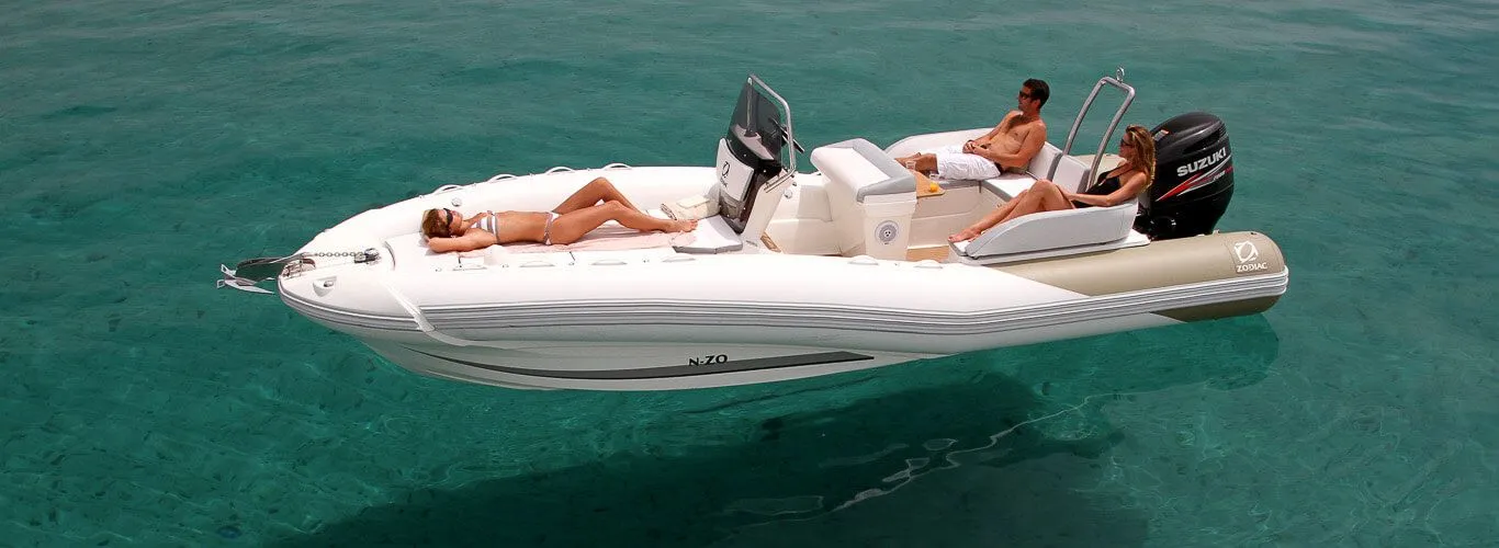 6.8m La Trinite-sur-Mer Motor Boat Zodiac N-ZO 680 Hire