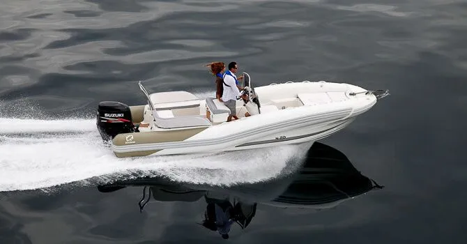 6.8m La Trinite-sur-Mer Motor Boat Zodiac N-ZO 680 Hire