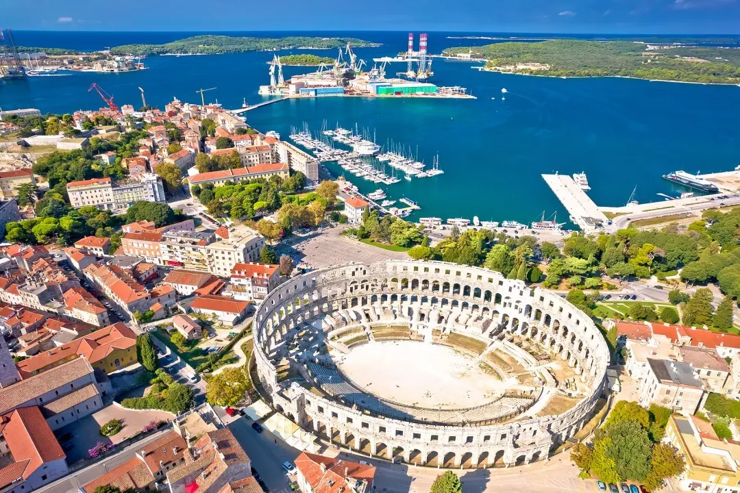 Pula